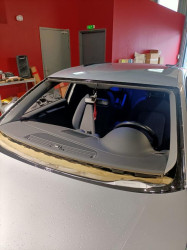 Service de remplacement de pare-brise par des professionnels  